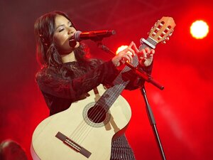 Finalista a Mejor Canci&oacute;n: Mar&iacute;a Estrada - Gran Final TalenPro 2025