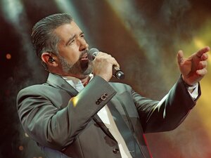 Ricardo Vel&aacute;squez: Homenaje a Emilio Estefan - Gran Final TalenPro 2025