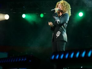 Erika Ender: Homenaje a Emilio Estefan - Gran Final TalenPro 2025