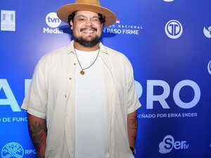 Carlos Vallarino - Alfombra Azul TalenPro 2025